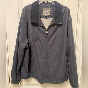 Men’s 90’s Pacific Trail jacket with mesh lining.